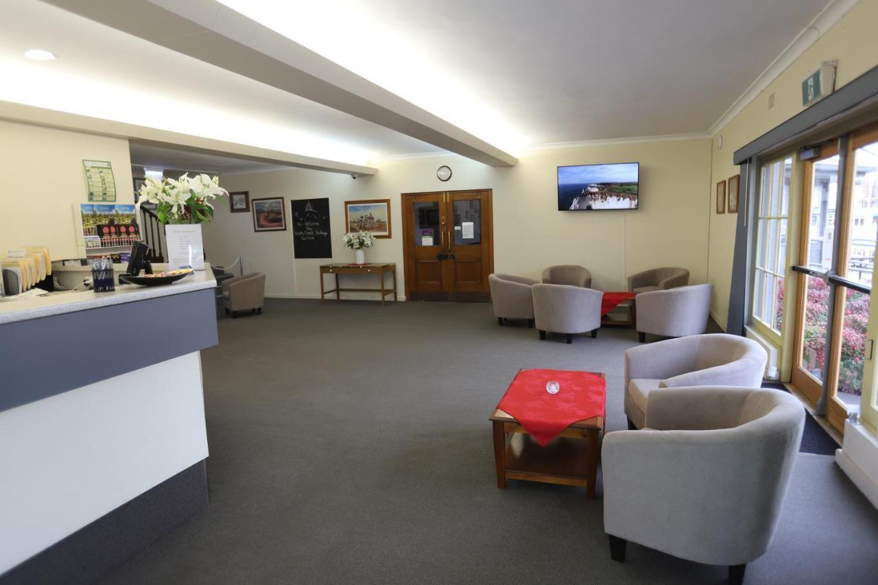 Townhouse Motel Cowra Exterior photo